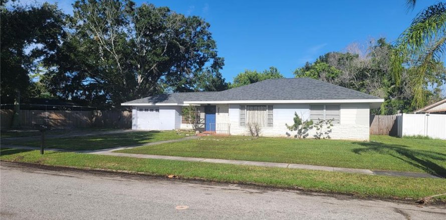 House in Bradenton, Florida 3 bedrooms, 123 sq.m. № 2395964
