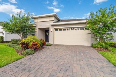 House in Saint Cloud, Florida 3 bedrooms, 218.78 sq.m. № 1670064 - photo 2