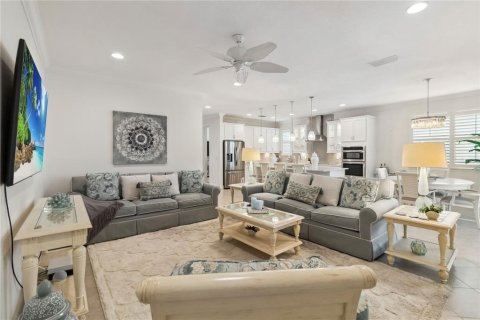 House in Saint Cloud, Florida 3 bedrooms, 218.78 sq.m. № 1670064 - photo 26
