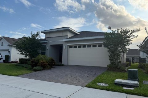 House in Saint Cloud, Florida 3 bedrooms, 218.78 sq.m. № 1670064 - photo 1