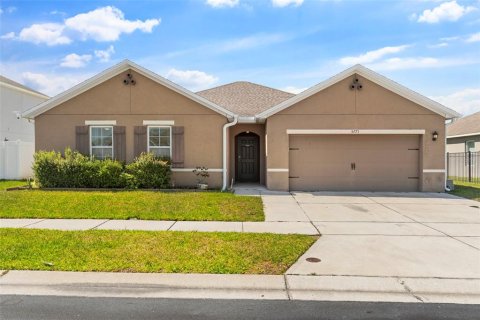 Villa ou maison à Winter Haven, Floride 4 chambres, 219.99 m2 № 2371956