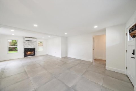 House in Sarasota, Florida 2 bedrooms, 108.32 sq.m. № 1815212 - photo 11