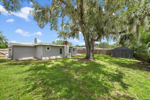 House in Sarasota, Florida 2 bedrooms, 108.32 sq.m. № 1815212 - photo 25