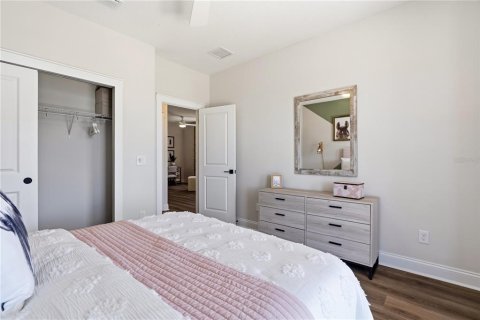 House in Winter Garden, Florida 3 bedrooms, 226.68 sq.m. № 2214467 - photo 30