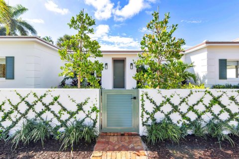 Casa en West Palm Beach, Florida 4 dormitorios, 241.36 m2 № 2378706