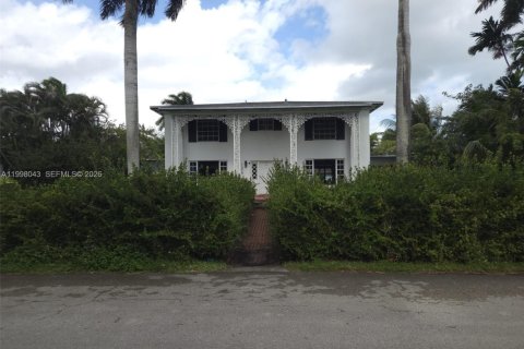Дом в Холливуд, Флорида 5 спален, 335.38м2 № 2060883