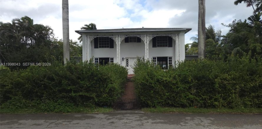 Дом в Холливуд, Флорида 5 спален, 335.38м2 № 2060883