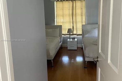 Купить виллу или дом в Холливуд, Флорида 5 спален, 335.38м2, № 2060883 - фото 5