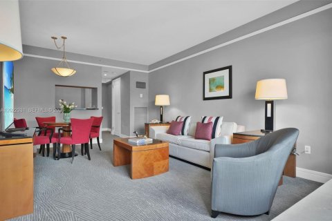 Copropriété à louer à Miami, Floride: 1 chambre, 91.32 m2 № 2240967 - photo 12
