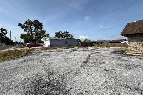 Commercial property in Port Richey, Florida 160.54 sq.m. № 2196719 - photo 3