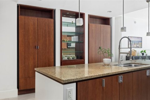 Купить кондоминиум в Тампа, Флорида 3 комнаты, 86.77м2, № 2420113 - фото 4
