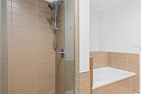 Купить кондоминиум в Тампа, Флорида 3 комнаты, 86.77м2, № 2420113 - фото 19