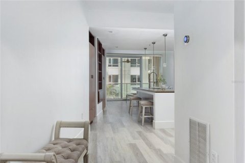 Купить кондоминиум в Тампа, Флорида 3 комнаты, 86.77м2, № 2420113 - фото 2