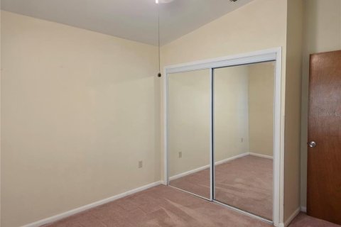 House in Okeechobee, Florida 3 bedrooms, 130.62 sq.m. № 1885622 - photo 26