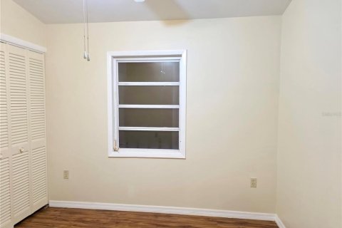 House in Okeechobee, Florida 3 bedrooms, 130.62 sq.m. № 1885622 - photo 28