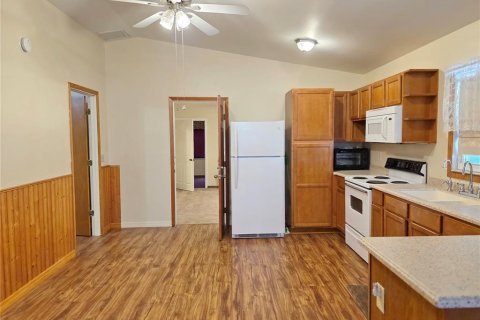 House in Okeechobee, Florida 3 bedrooms, 130.62 sq.m. № 1885622 - photo 7
