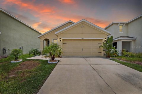 House in Valrico, Florida 3 bedrooms, 140.84 sq.m. № 1852892 - photo 3