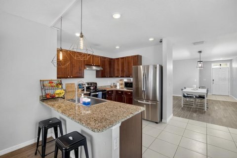 House in Valrico, Florida 3 bedrooms, 140.84 sq.m. № 1852892 - photo 27