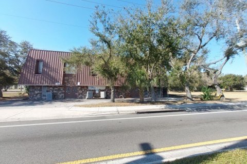 Propiedad comercial en Clearwater, Florida 910.35 m2 № 2108954