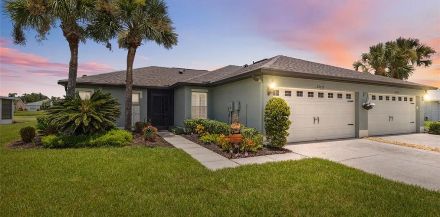 Casa en San Antonio, Florida 2 dormitorios, 117.52 m2 № 1835395