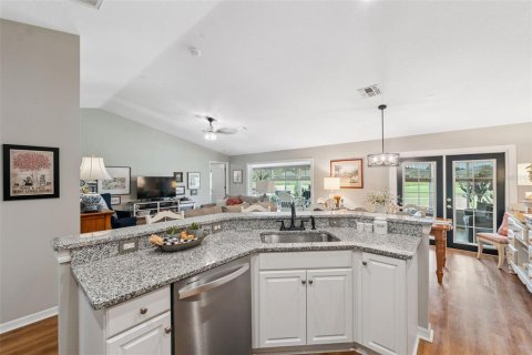 Casa en venta en San Antonio, Florida, 2 dormitorios, 117.52 m2 № 1835395 - foto 16