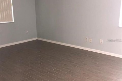 Casa en alquiler en Kissimmee, Florida, 4 dormitorios, 204.85 m2 № 1917385 - foto 21