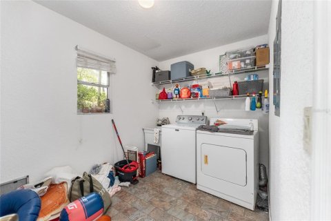 House in Gainesville, Florida 3 bedrooms, 130.99 sq.m. № 2095702 - photo 30