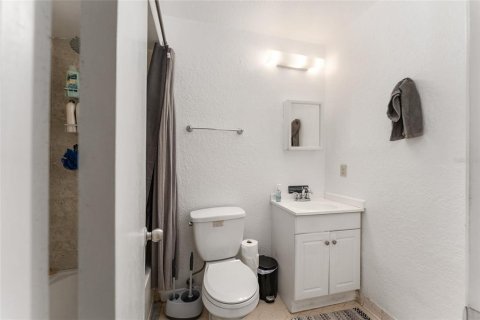 House in Gainesville, Florida 3 bedrooms, 130.99 sq.m. № 2095702 - photo 21