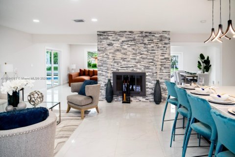 Купить виллу или дом в Плантация, Флорида 3 спальни, 175.4м2, № 1935954 - фото 4