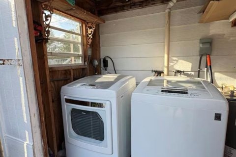 House in Clearwater, Florida 2 bedrooms, 104.42 sq.m. № 1684608 - photo 13
