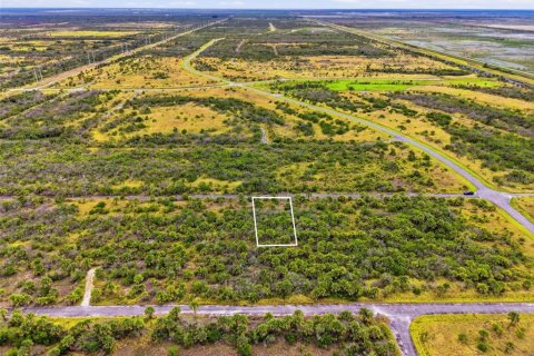 Terrain à vendre à Palm Bay, Floride № 2159777 - photo 4