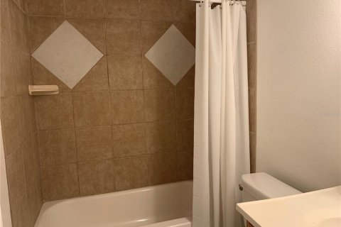 Copropriété à vendre à Orlando, Floride: 2 chambres, 105.82 m2 № 1517735 - photo 10