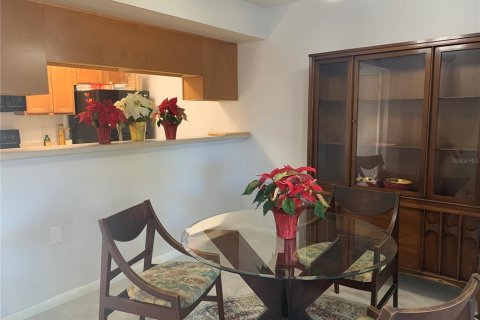 Copropriété à vendre à Orlando, Floride: 2 chambres, 105.82 m2 № 1517735 - photo 4