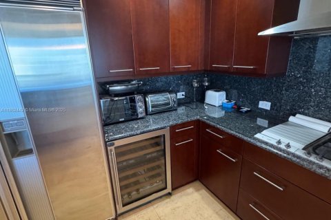 Снять в аренду кондоминиум в Авентура, Флорида 3 спальни, 188.59м2, № 1961375 - фото 12