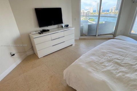 Снять в аренду кондоминиум в Авентура, Флорида 3 спальни, 188.59м2, № 1961375 - фото 15