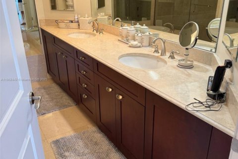 Снять в аренду кондоминиум в Авентура, Флорида 3 спальни, 188.59м2, № 1961375 - фото 18
