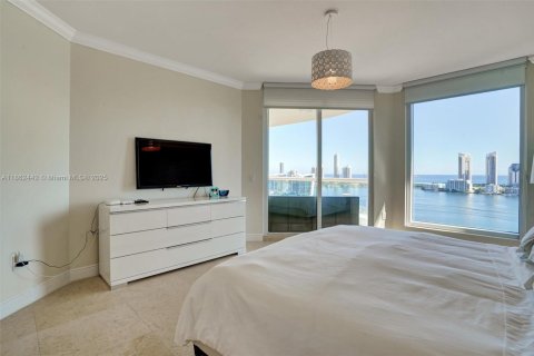 Снять в аренду кондоминиум в Авентура, Флорида 3 спальни, 188.59м2, № 1961375 - фото 25