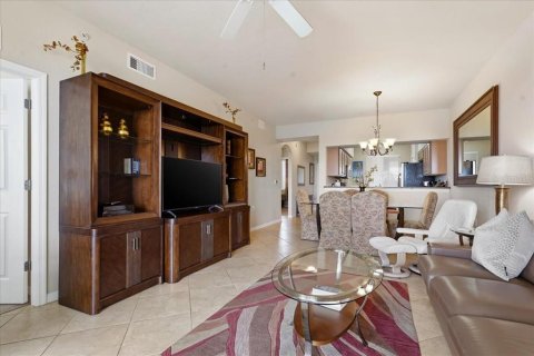 Copropriété à louer à Bradenton, Floride: 2 chambres, 110.93 m2 № 2214694 - photo 7
