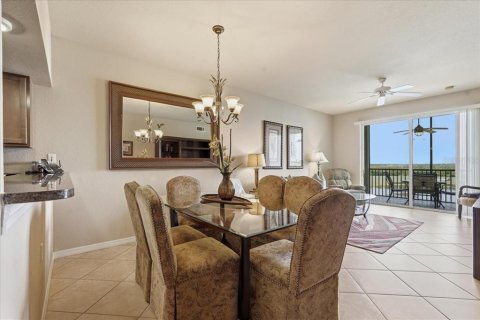 Copropriété à louer à Bradenton, Floride: 2 chambres, 110.93 m2 № 2214694 - photo 4