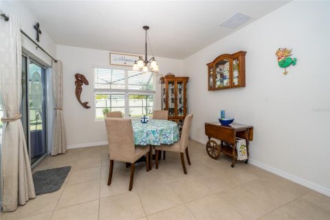 House in Wesley Chapel, Florida 3 bedrooms, 157 sq.m. № 1391060 - photo 16