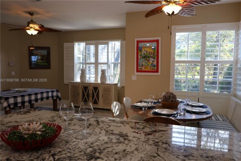 Villa ou maison à vendre à Palm Beach Gardens, Floride: 4 chambres, 270.9 m2 № 1996688 - photo 18