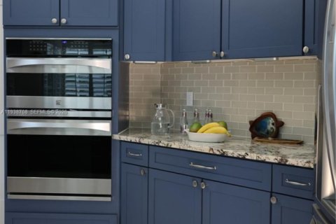 Villa ou maison à vendre à Palm Beach Gardens, Floride: 4 chambres, 270.9 m2 № 1996688 - photo 17