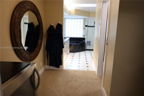 Villa ou maison à vendre à Palm Beach Gardens, Floride: 4 chambres, 270.9 m2 № 1996688 - photo 30