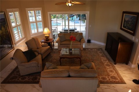 Villa ou maison à vendre à Palm Beach Gardens, Floride: 4 chambres, 270.9 m2 № 1996688 - photo 12