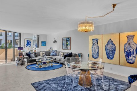 Condo in Key Biscayne, Florida, 2 bedrooms  № 2025030 - photo 5