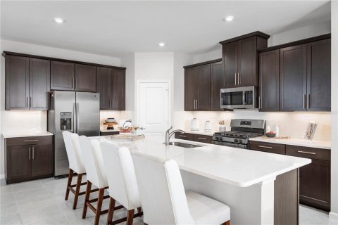 Casa en venta en Clermont, Florida, 4 dormitorios, 305.37 m2 № 1831796 - foto 3