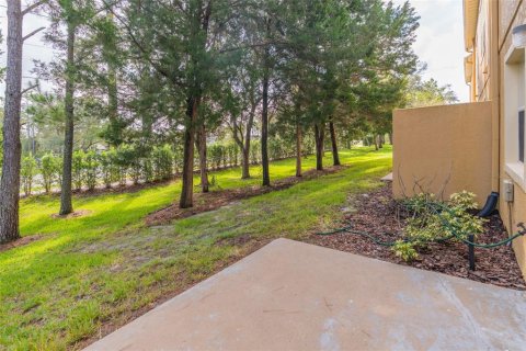 Townhouse in Oviedo, Florida 2 bedrooms, 124.86 sq.m. № 2377912 - photo 25