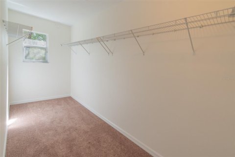 Townhouse in Oviedo, Florida 2 bedrooms, 124.86 sq.m. № 2377912 - photo 16