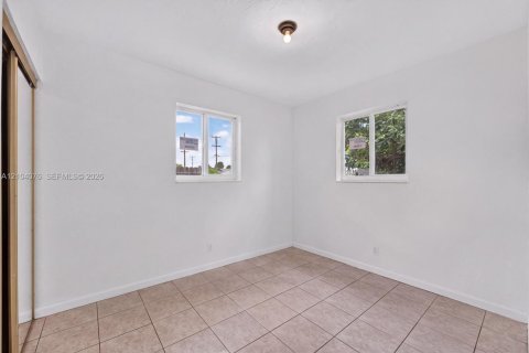 Villa ou maison à vendre à Oakland Park, Floride: 3 chambres, 82.5 m2 № 2432529 - photo 10