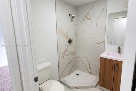 Townhouse in Homestead, Florida 4 bedrooms, 200.02 sq.m. № 1944548 - photo 2